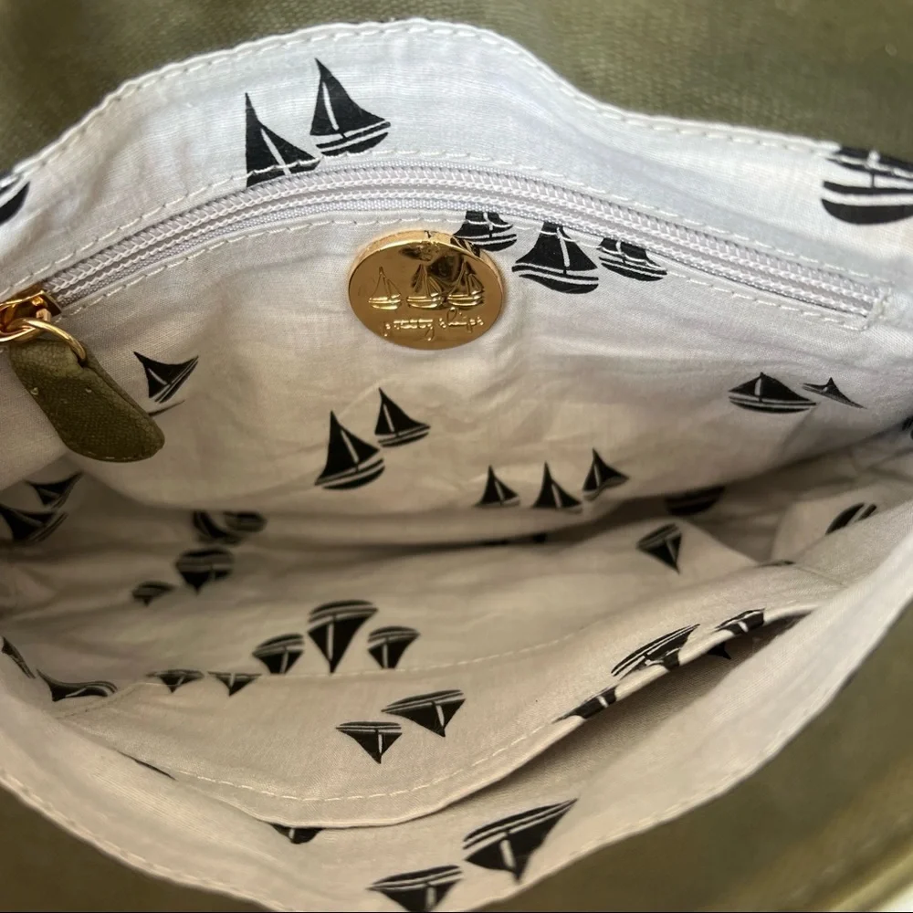 Pretty Ships Crossbody Purse with Magnetic Flap